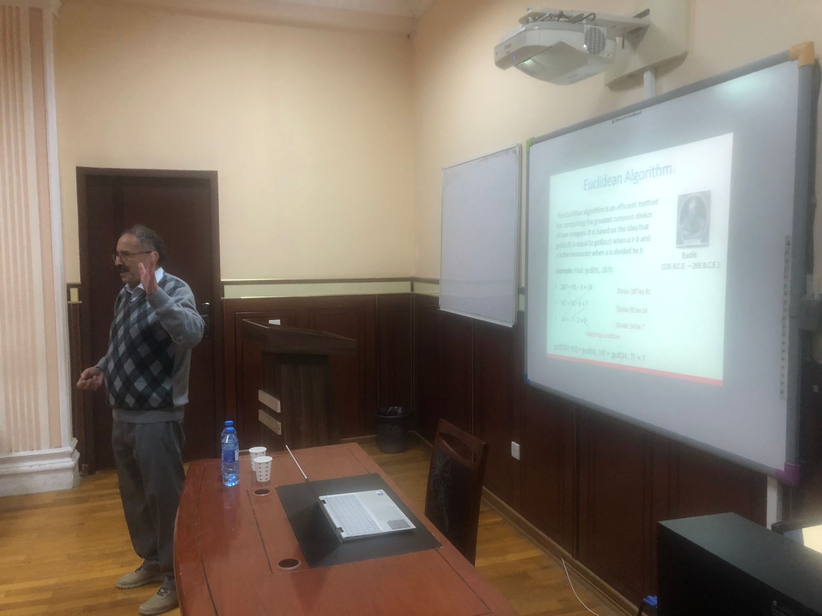 BDU ustad dərsi şəkli 1