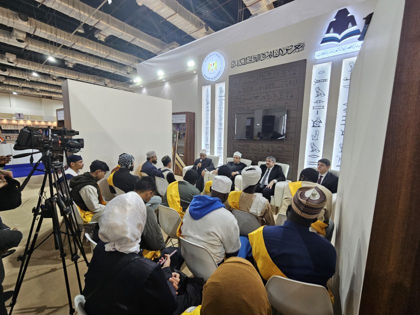 Qahirə Beynəlxalq Kitab Sərgisi — görüş 2