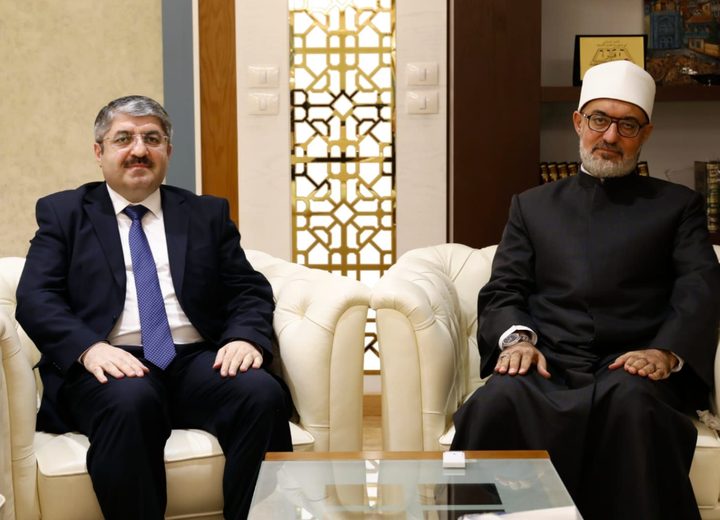 The head of the Azerbaijani diaspora met with the Mufti of Egypt